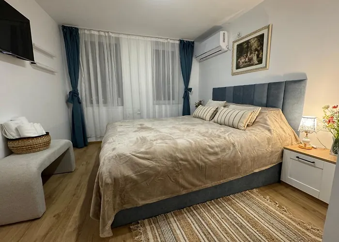 Daire Tsarevets View *