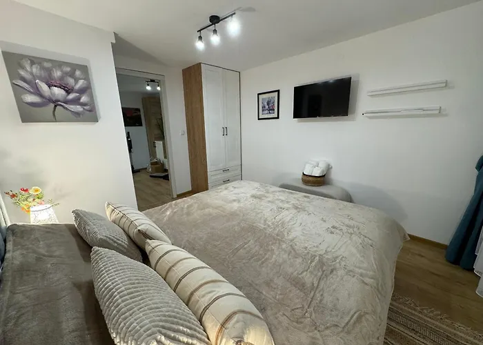 Daire Tsarevets View *